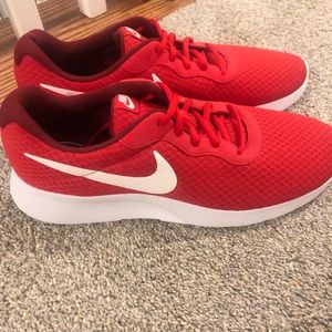 Men’s Nike Tanjuan Sneakers Size 11